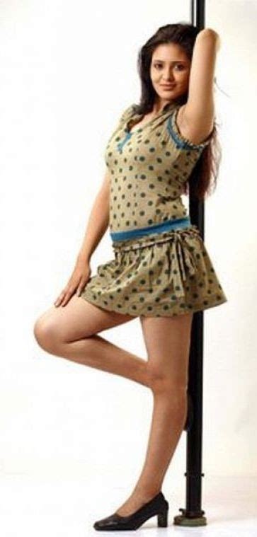 BOLLYWOOD ACTRESS HOT Priyanka Sarkar Bengali Actress Hot Unseen Photo