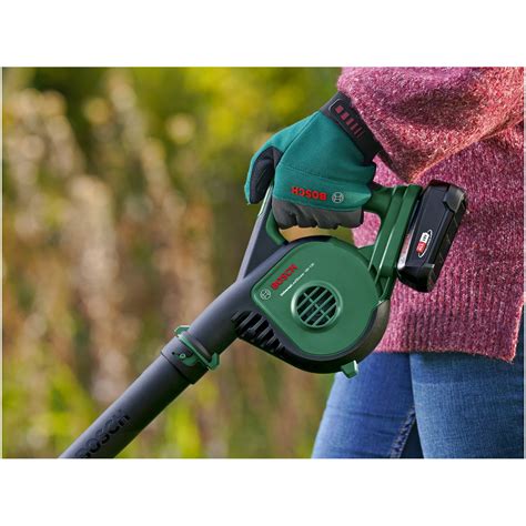 Suflanta Pentru Frunze Pe Acumulator Bosch Universalleafblower V