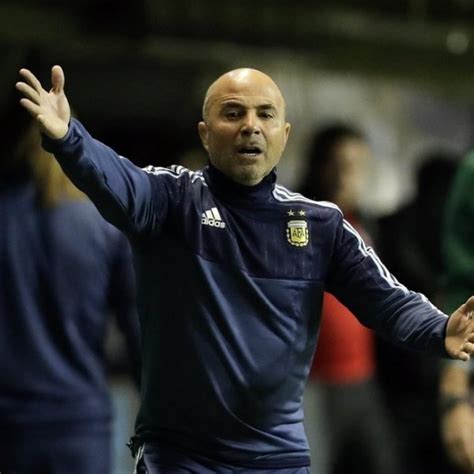 Jorge Sampaoli Dando Instrucciones En Un Partido Foto En Bekia Actualidad