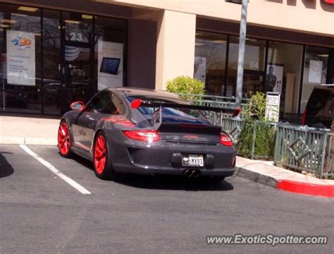 Porsche 911 GT3 spotted in Las Vegas, Nevada on 04/02/2013