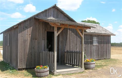 Laura Ingalls Wilder in De Smet - Ingalls Homestead | Ok Which Way