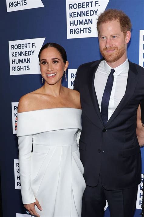 Prince Harry and Meghan Markle make huge offer to Royal Family in bid ...