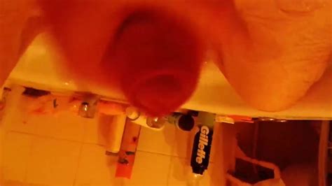 Bath Time Wank Gay Masturbation Porn XHamster