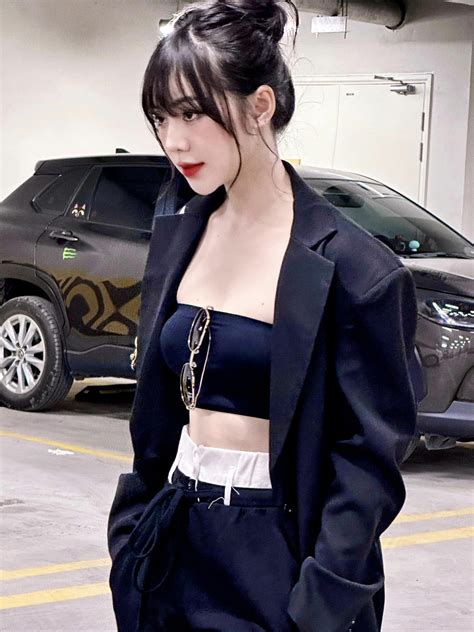 D N Hot Girl Loa Ph Ng Khi N Fan Nam X I Xem Phim H I Thay