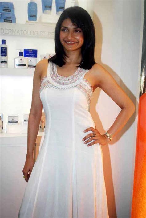 Hot Sexy Actress Prachi Desai White Dress