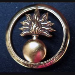 Insigne De B Ret Cole Militaire Interarmes Grenade Emia