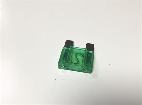 Classic Mini 1996 2000 30amp Maxi Fuse For Fuse Box In Engine Bay