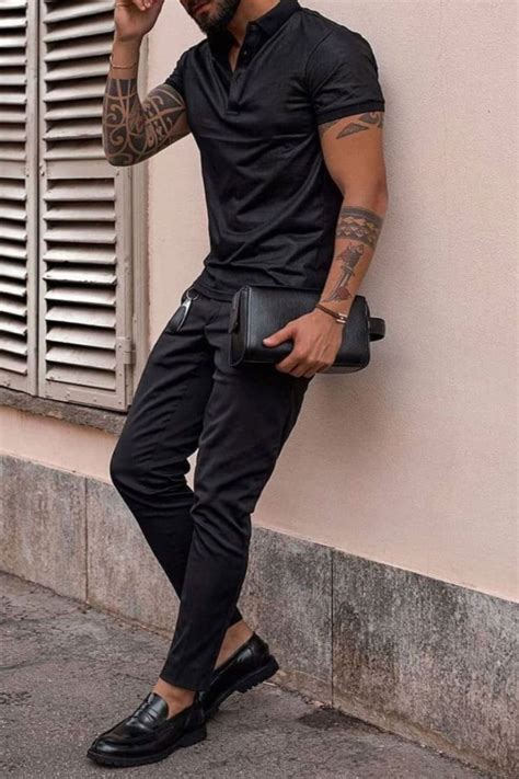 Simple black on black men's wear | Black outfit men, Mens outfits ...