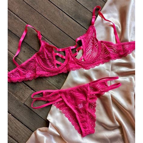 Conjunto Sensual Rendando Decote Em Tiras Sexy Lingerie Aranha Papiro