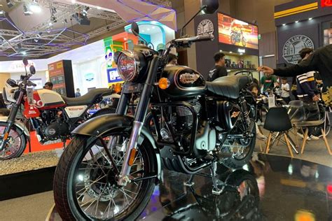 Diskon Motor Royal Enfield Sampai Rp 5 Juta Di IIMS 2024