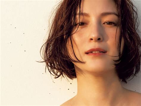 広末涼子、変わらぬキュートさ＆進化する美しさで魅せる - エンタメ - ニュース ｜クランクイン！