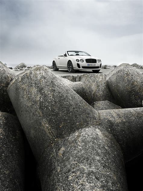 Wallpaper Monochrome Sea Rock Sand Snow Winter Vehicle Bentley