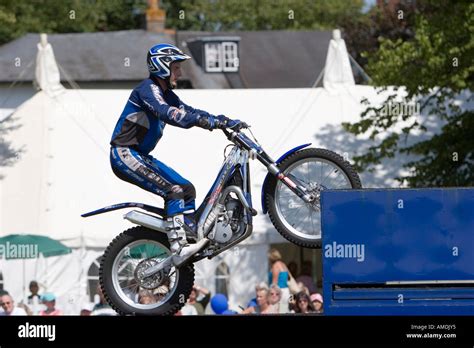 English Stunt Riders Hi Res Stock Photography And Images Alamy