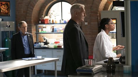 Ncis Episode 400 Gibbs And Ducky Meet In Flashbacks Photos