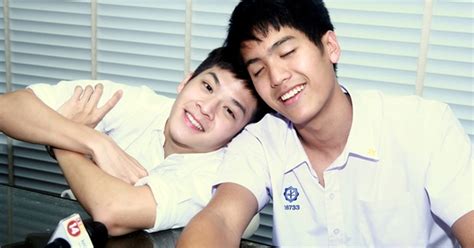 Hé lộ clip độc quyền cực yêu của hot boy Tuổi nổi loạn