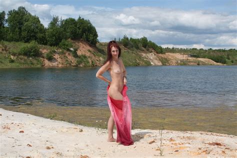 Naked With Red Shawl 3 49 Pics XHamster