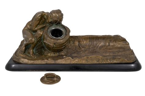 Encrier Repos Gustav Gurschner bronze marqué XXe siècle N 107541