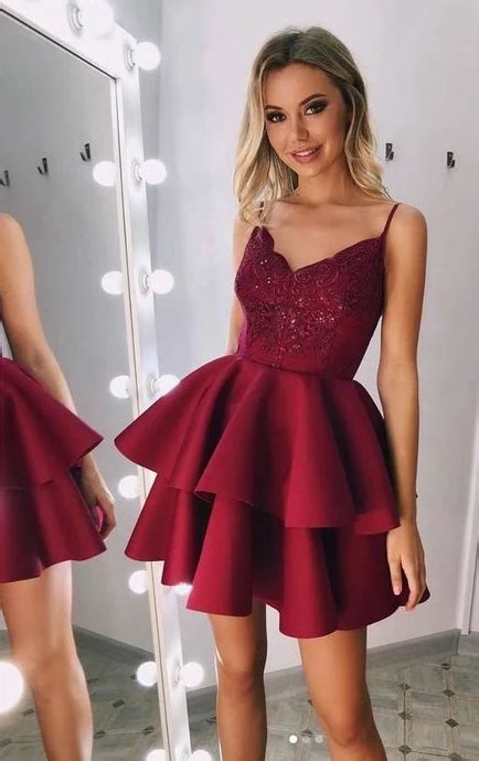 V Neck Homecoming Dress With Applique And Beading Popular Short Prom