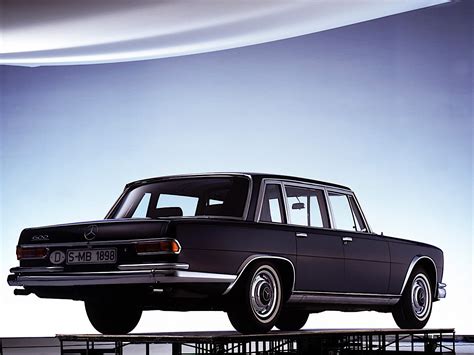 Mercedes-Benz W100 1964 - 1981 Sedan :: OUTSTANDING CARS