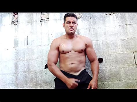 YURI GAÚCHO BRAZILIAN BEAR HANDJOB CUMLOAD XVIDEOS