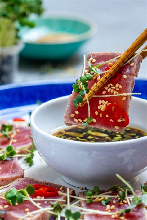 Seared Tuna Tataki Recipe With Sesame And Soy Dressing Blondelish