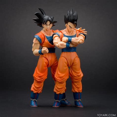 Bandai Original Dragon Ball Shf Anime Action Collection Figures Model