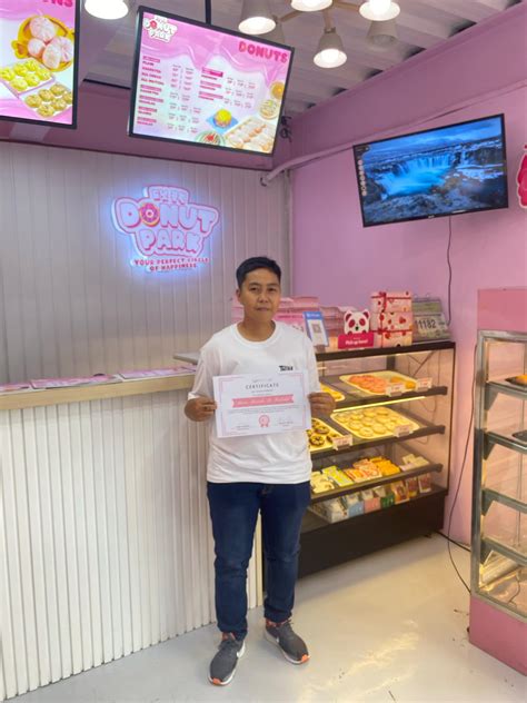 Donut - 🎉 Congratulations to our newest graduate from Donut Park 도넛 공원