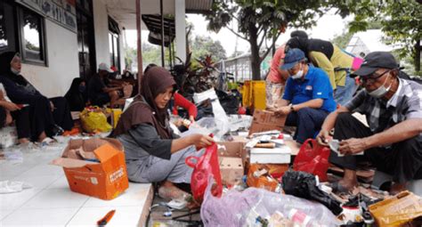 Waste Change Plastic Bank Prevent Waste Alliance Ajak Bank Sampah