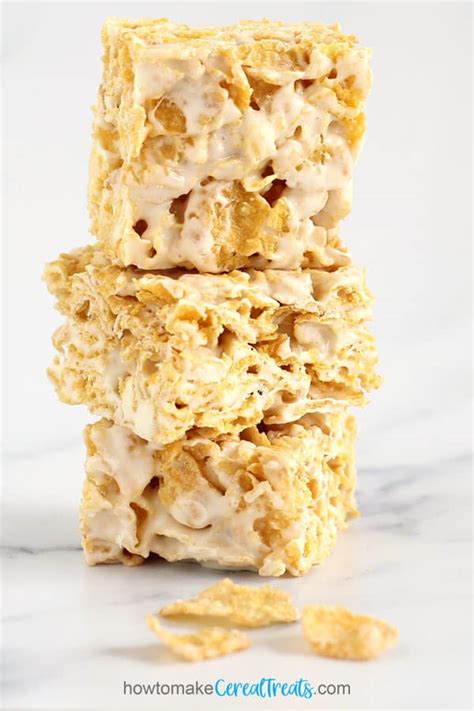 Frosted Flakes Treats | howtomakecerealtreats.com