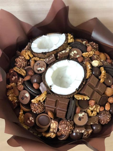 Сладкий букет с кокосом, шоколадом и орехами купить в Москве с ...