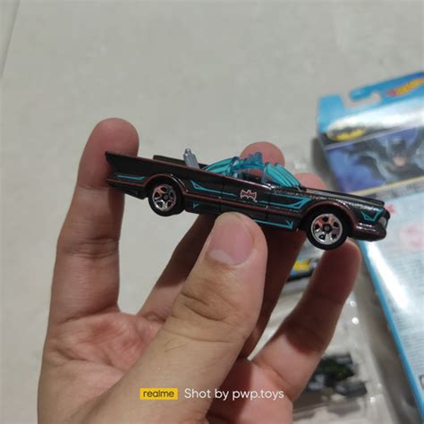 Jual Hot Wheels Batman Pack Classic Tv Series Batmobile Kab Asahan Lapak Figures Seadanya