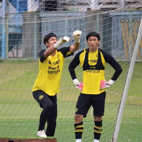 柏レイソルさんのインスタグラム写真 柏レイソルinstagram「gk👐⚽️🥅 Reysol 柏レイソル 中村航輔 桐畑和繁