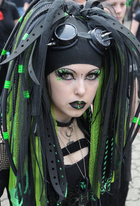 Hot Goth Chicks Rule Pics Izispicy