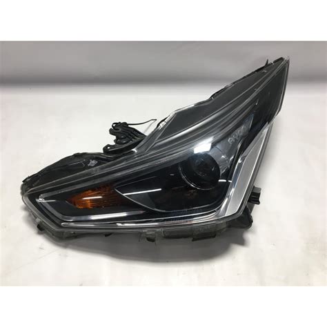 LAMPA REFLEKTOR LEWY PRZÓD UK AYGO II 14 LIFT