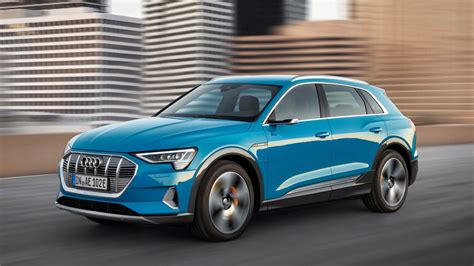 Audi E Tron Review The Electric Car That Doesn T Feel Like One