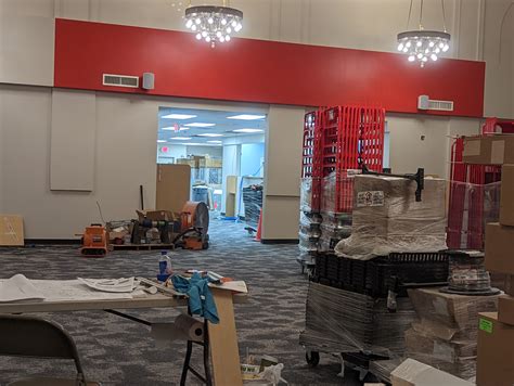 Robert Dyer @ Bethesda Row: New downtown Bethesda CVS Pharmacy update