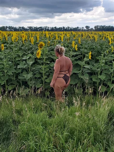 Mature Milf In Black Lingerie 26 Nude Pics XHamster