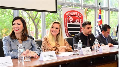 Jacqueline Valadares Assume Lideran A Do Sindpesp E Promete Fortalecer