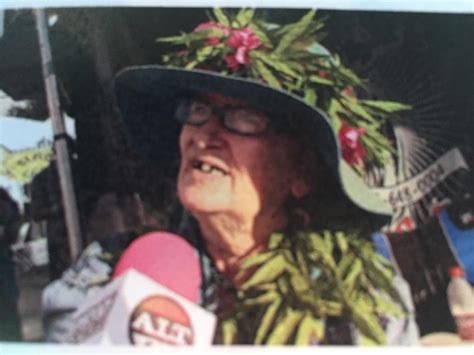 The Woody Show On Twitter This Woman Has An Year Old GET THE FUCK OUTTA HERE T