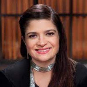 Alex Guarnaschelli Age, Net Worth, Bio, Height [Updated March 2024 ]