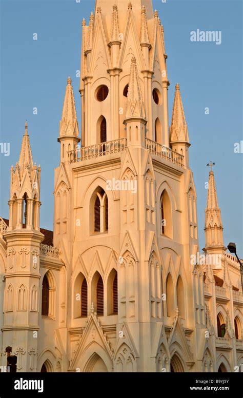 San Thome Cathedral Chennai Tamil Nadu India Stock Photo Alamy