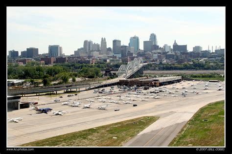 Kansas City Downtown Airport | SkyVector