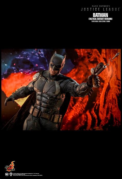 New Product Hot Toys Zack Snyders Justice League Batman Tactical