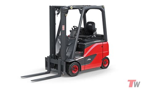 Linde 346 Sit Down Electric 4 Wheel Forklift Total Warehouse