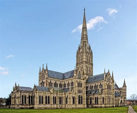 Salisbury Cathedral (Photo credit to Antony McCallum) : r/ArchitecturePorn