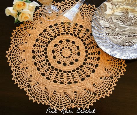 Pink Rose Crochet Gold Glory Placemat Centrinho Sousplat