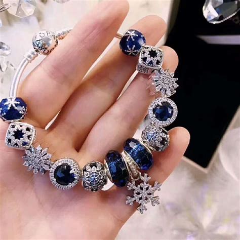 ปักพินโดย MILKY SPACE ใน Pretty jewellery | เครื่องประดับผู้หญิง ...
