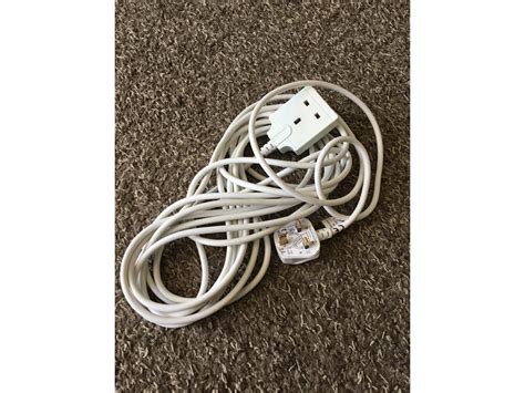 Masterplug Single Socket Long Extension Lead, 8 Metres, 10 Amp, White - Shanklin | Wightbay