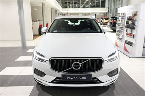 Oferta samochodu Volvo XC 60 2 0 Benzyna 2019 155 850 zł brutto Kraków