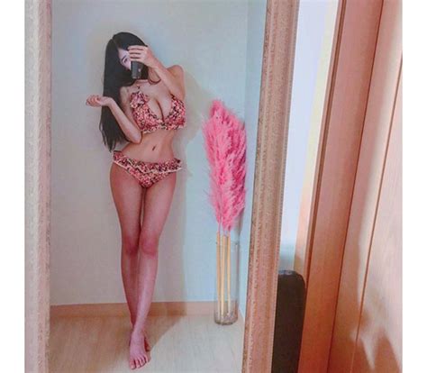 Ngỡ ngàng trước body đẹp không tưởng của hotgirl tố bạn trai phát tán clip sex